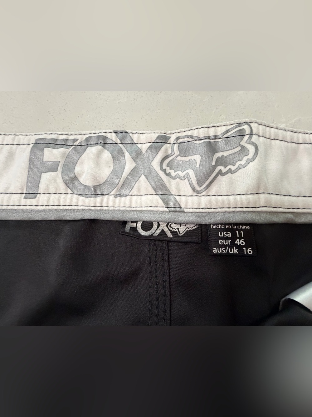 Fox Racing Black & Royal Blue Colorblock Swim Board Shorts, Juniors 11 - Picture 5 of 12